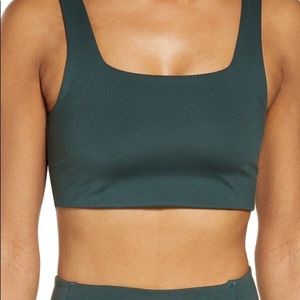 Girlfriend Collective Tommy Cropped Bra, Moss Green, Medium